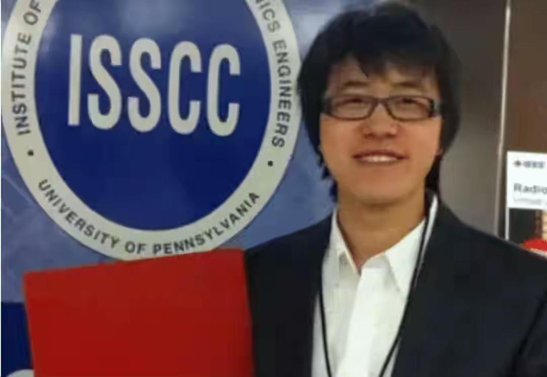 陈嘉澍真是个超厉害的天才！他从小在宁波长大，受环境熏陶爱钻研零件，小学就展现出动