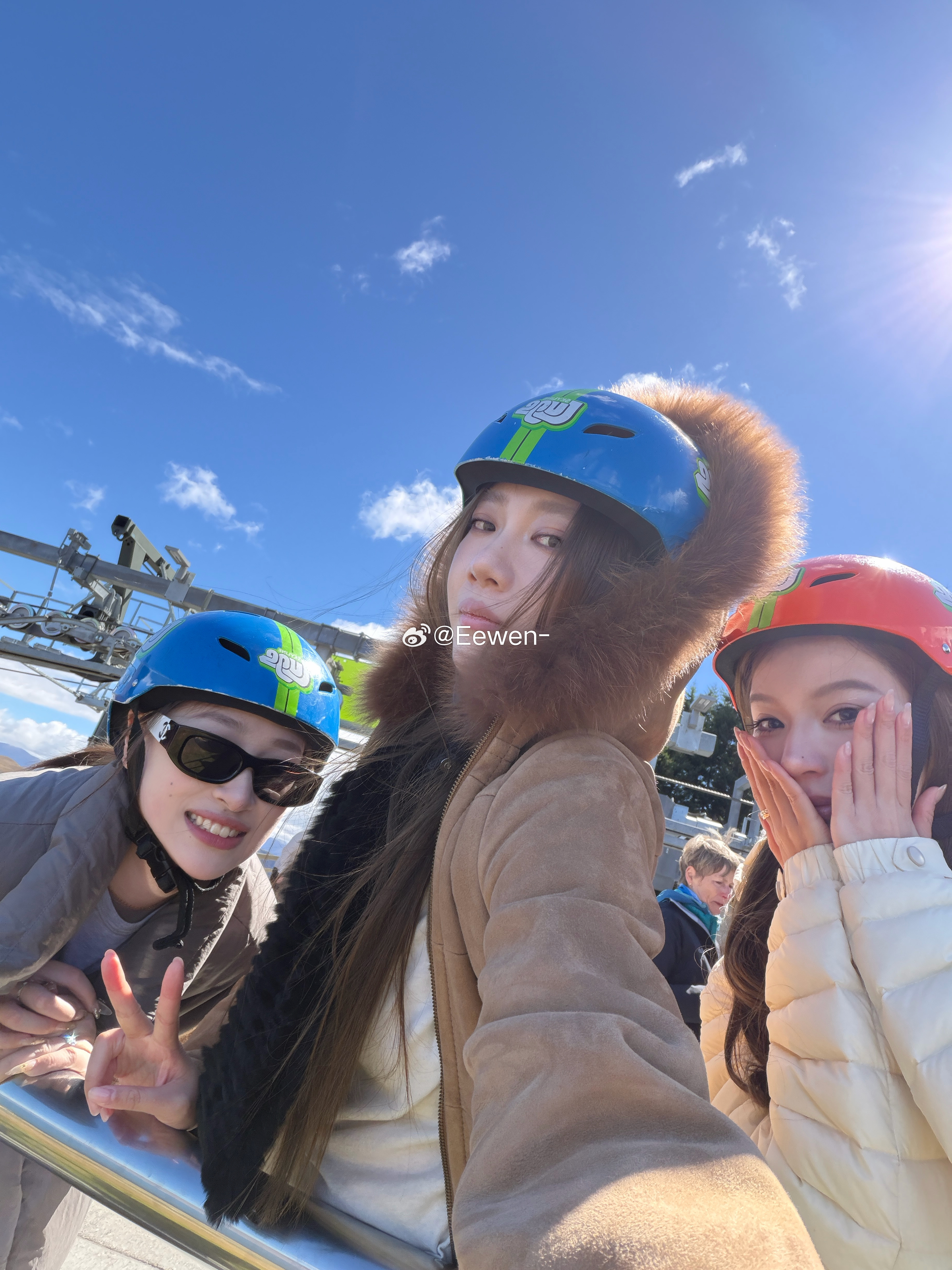 💗久等咯 修图工作马上结束了！分享点美景 18多图明天一早抬上来 这条先揪10