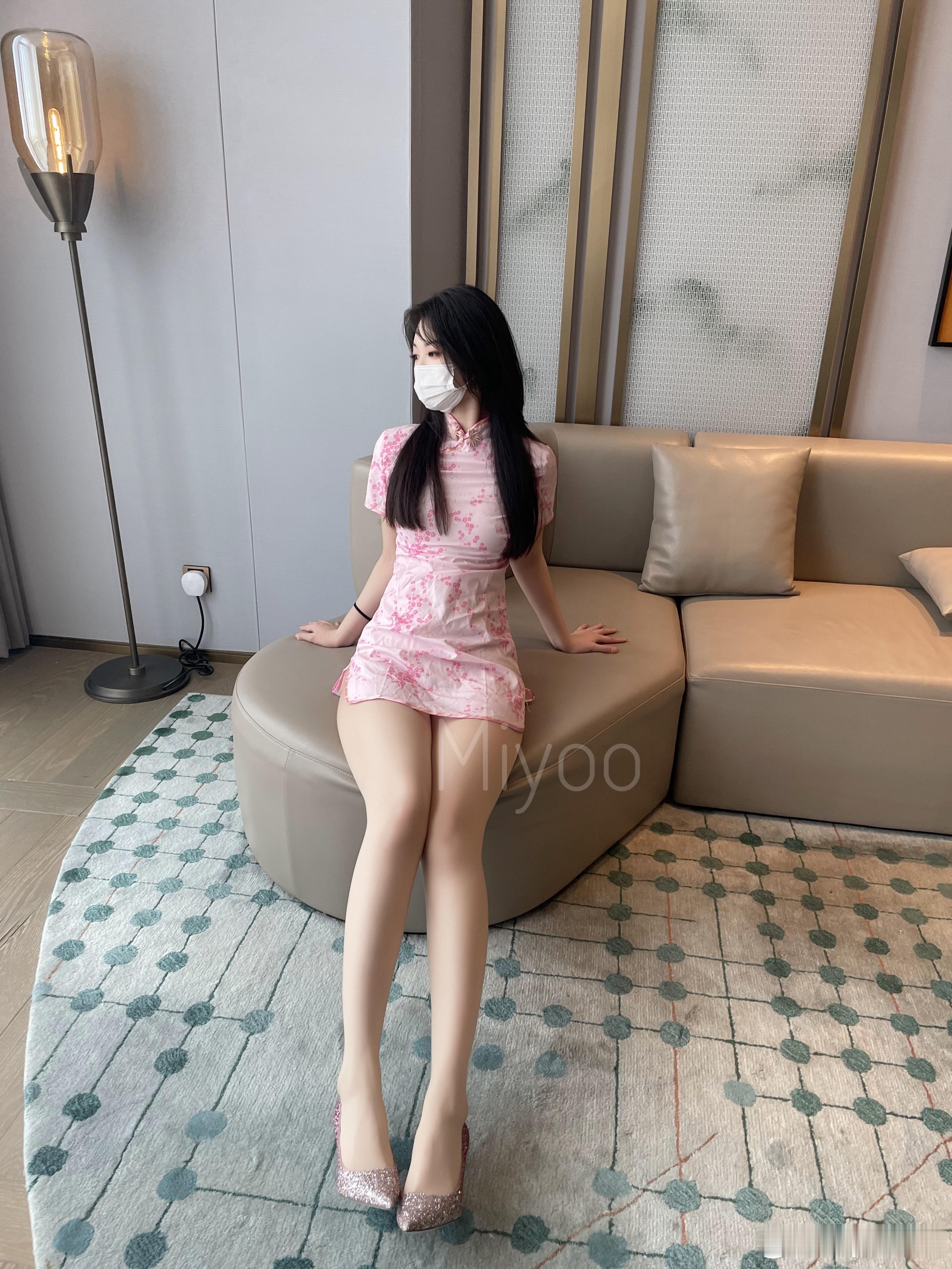 越迷人 越危险穿搭miyoo蜜柚ootd今天穿什么