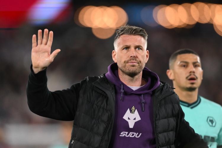 英超第34轮比赛，狼队主场0-1不敌热刺。狼队本赛季至今英超战绩3胜8平23负，