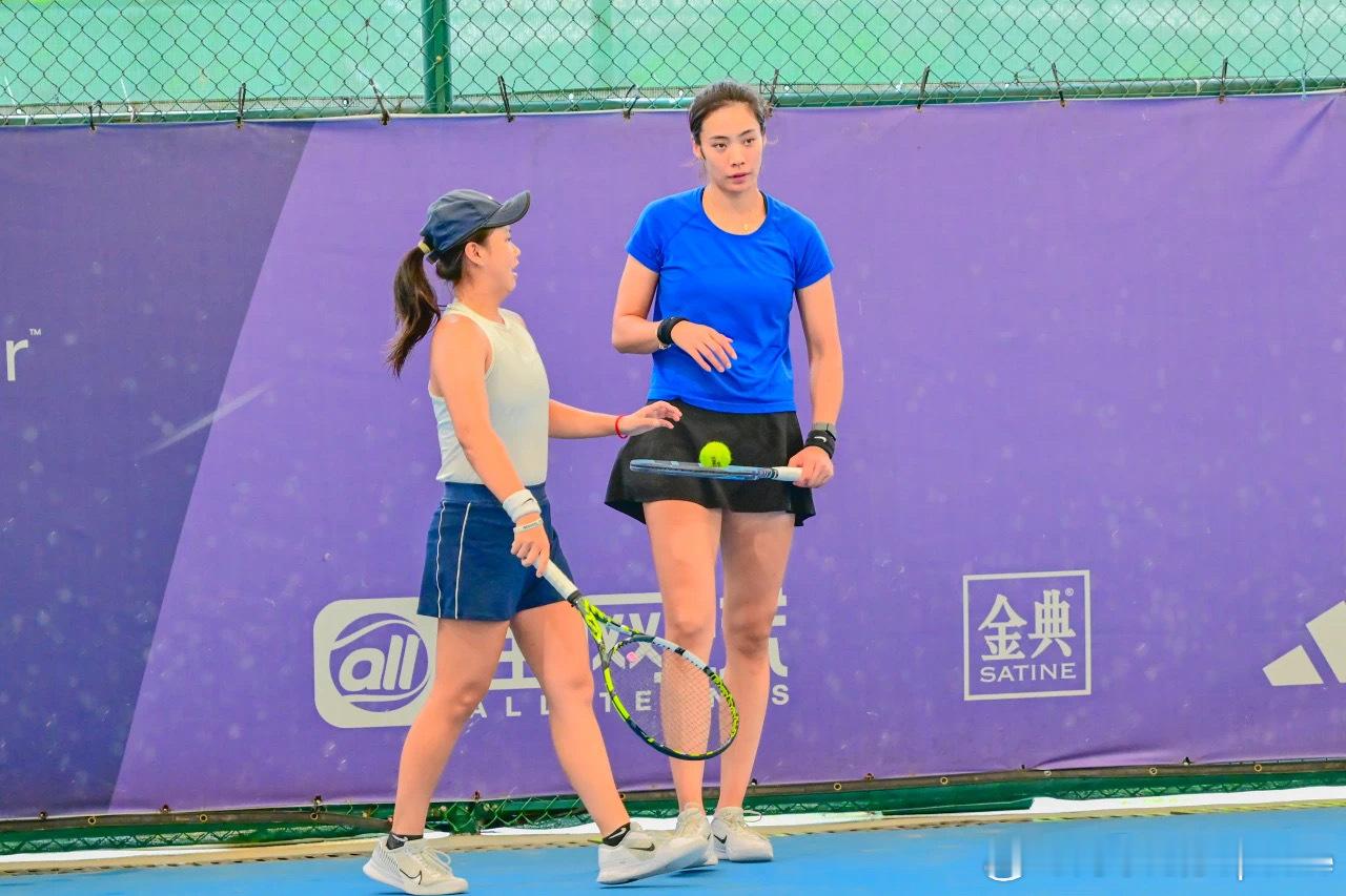 🏆🇨🇳六安W15女双决赛🇨🇳张莹/🇨🇳黄裕迦6-3/6-4 🇨?