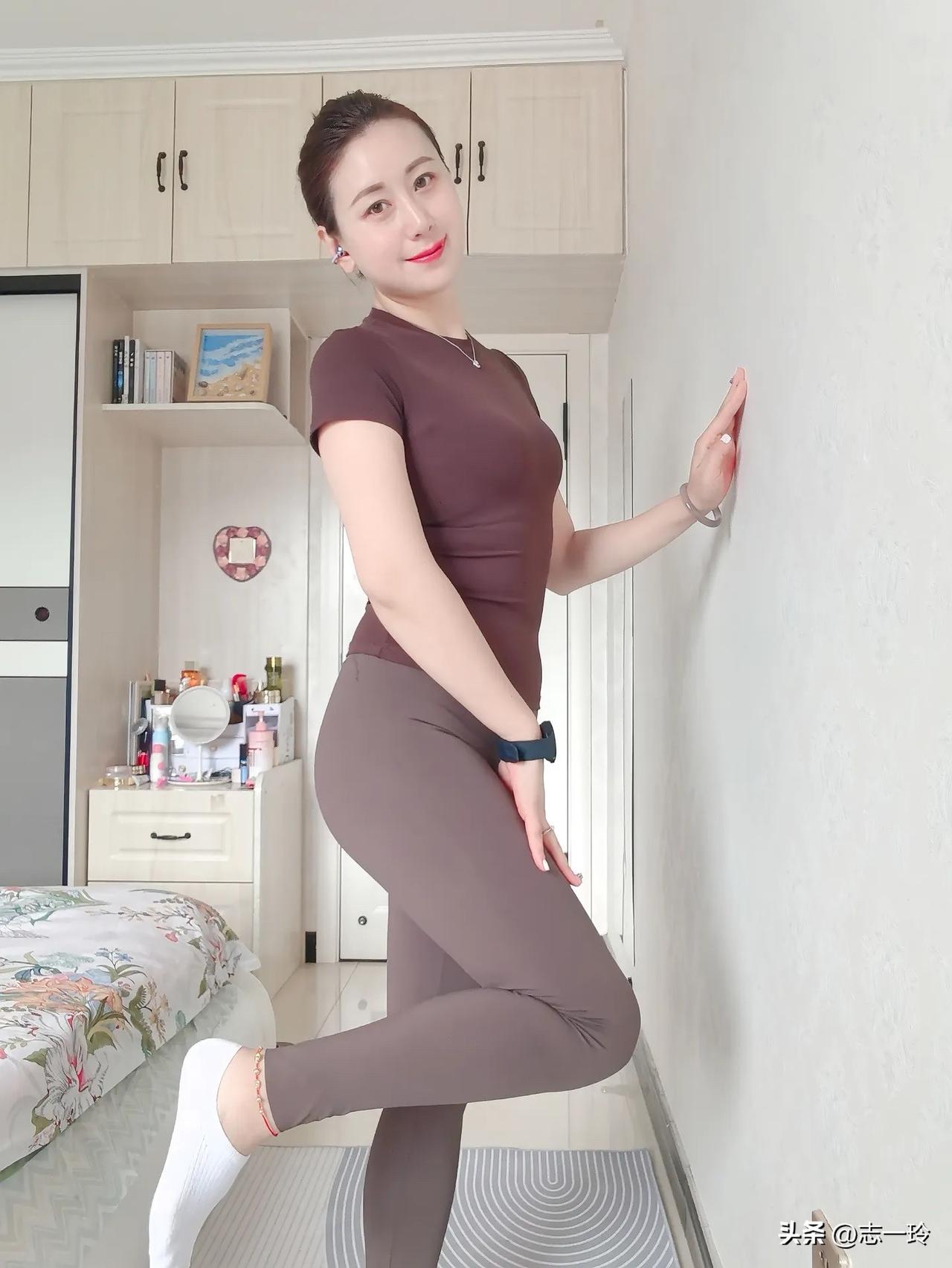 元气满满的一天从运动开始！💪🏋️‍♀️