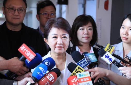 台中市长卢秀燕发表声明，
3月31日，针对郑丽文将率团访陆，卢秀燕受访时表示：这