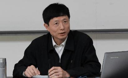 好多时候我在一些逐渐走火的教授视频下发现一个惊人事实:被人高度夸赞为良心教授的人