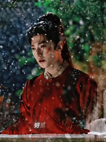 杨洋回应雨霖铃开播 杨洋塑造的展昭温柔又易碎，眼神里全是故事与落寞，极致破碎感拉