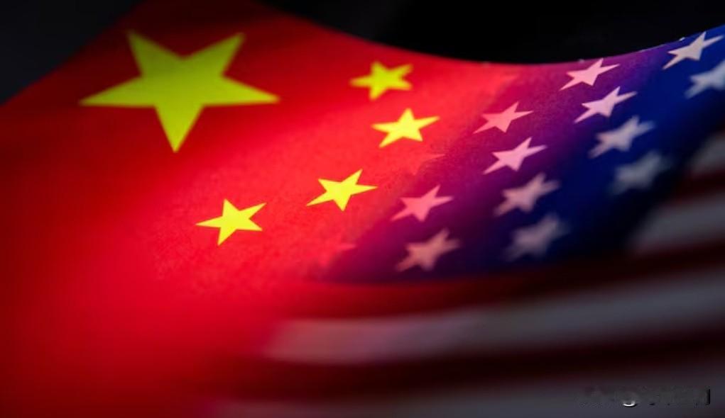 【中国宣布人造钻石出口限制】

（路透社）——中国周四宣布对某些类型的人造钻石实