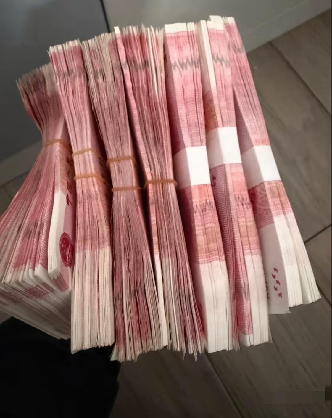 2026年，
只要你手里有10万8万，
听我一句劝，

你以为十万八万是启动资金