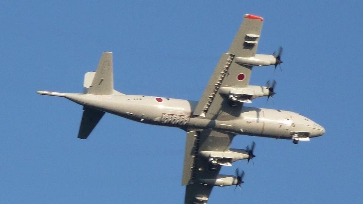 美日菲在台湾周边演习，日方首次派飞机参演，中国军舰强势围观

据日本共同社报道，