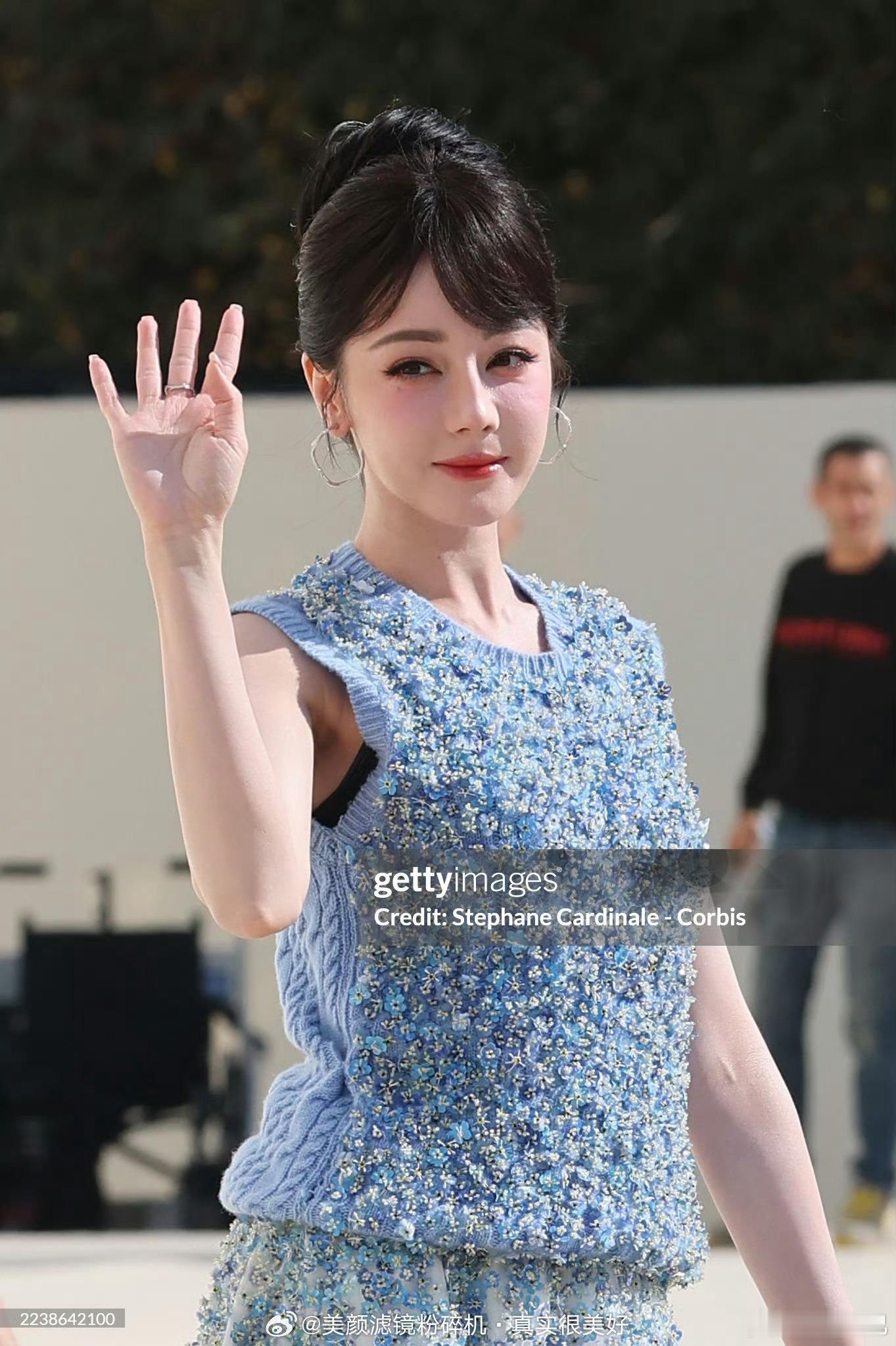 迪丽热巴、古力娜扎 巴黎时装周新闻图谁赢了？ ​​​