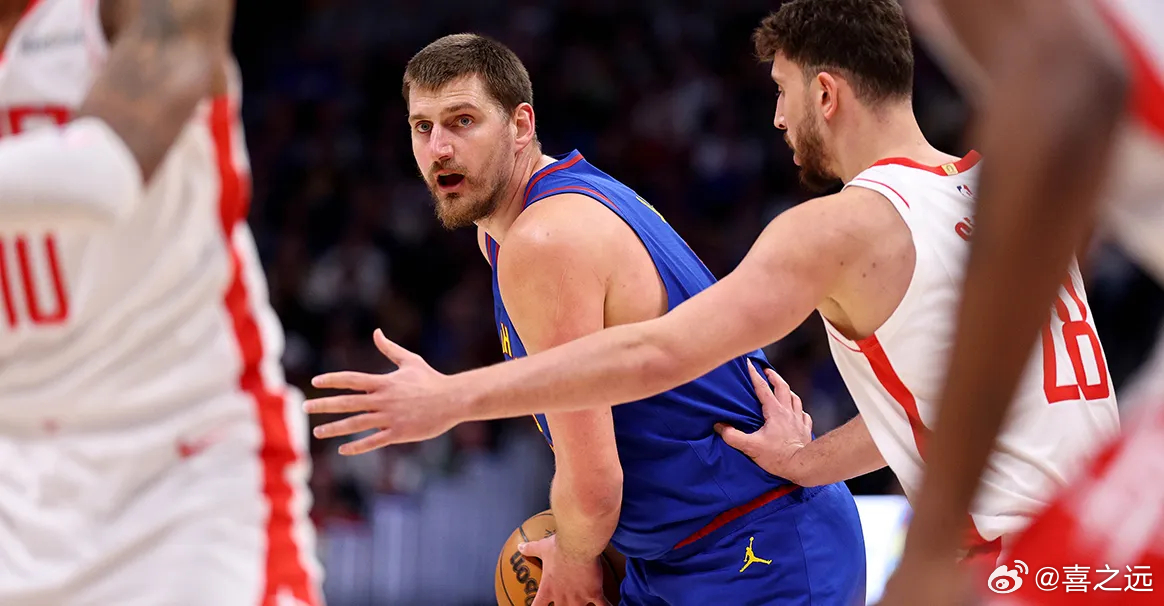 约基奇16+12+13穆雷30分 掘金主场大胜火箭36分北京时间3月12日，丹佛