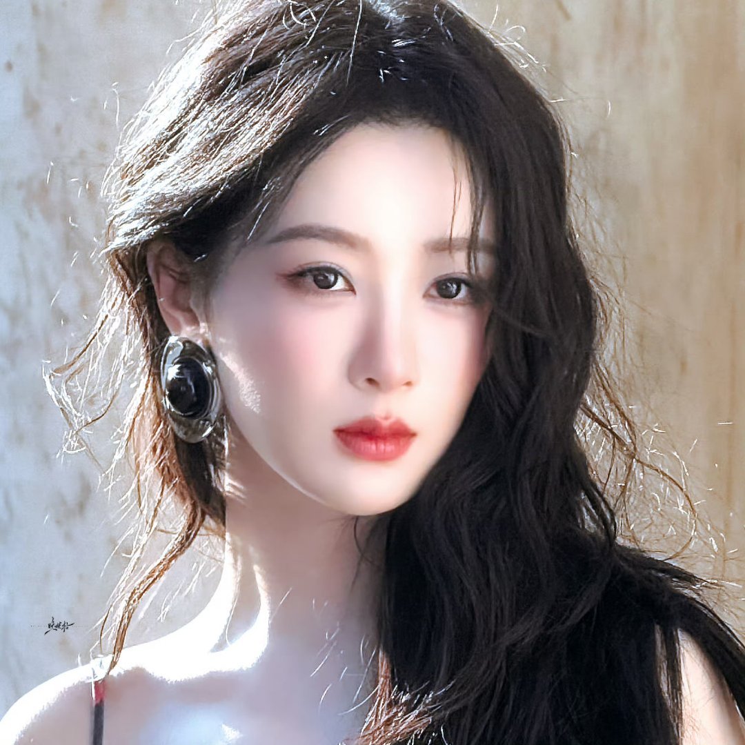 杨紫杨紫杨紫yz杨紫董竹君不纠结当下，也不要担忧未来。人生没有无用的经历，所以我