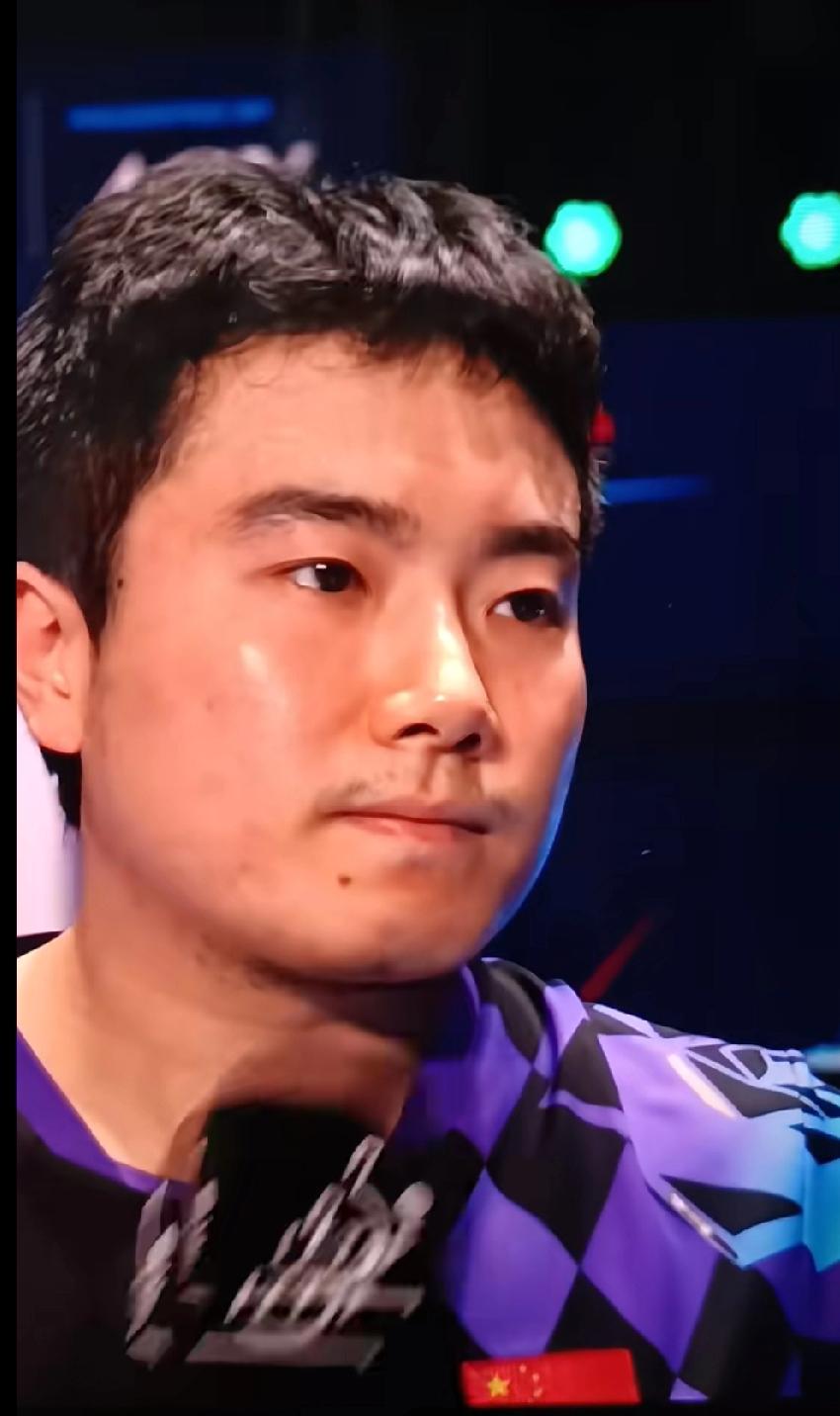 谁懂啊！大胖这两句采访，直接给我看破防了😭
 
凌晨看完球，再听大胖的赛后采访