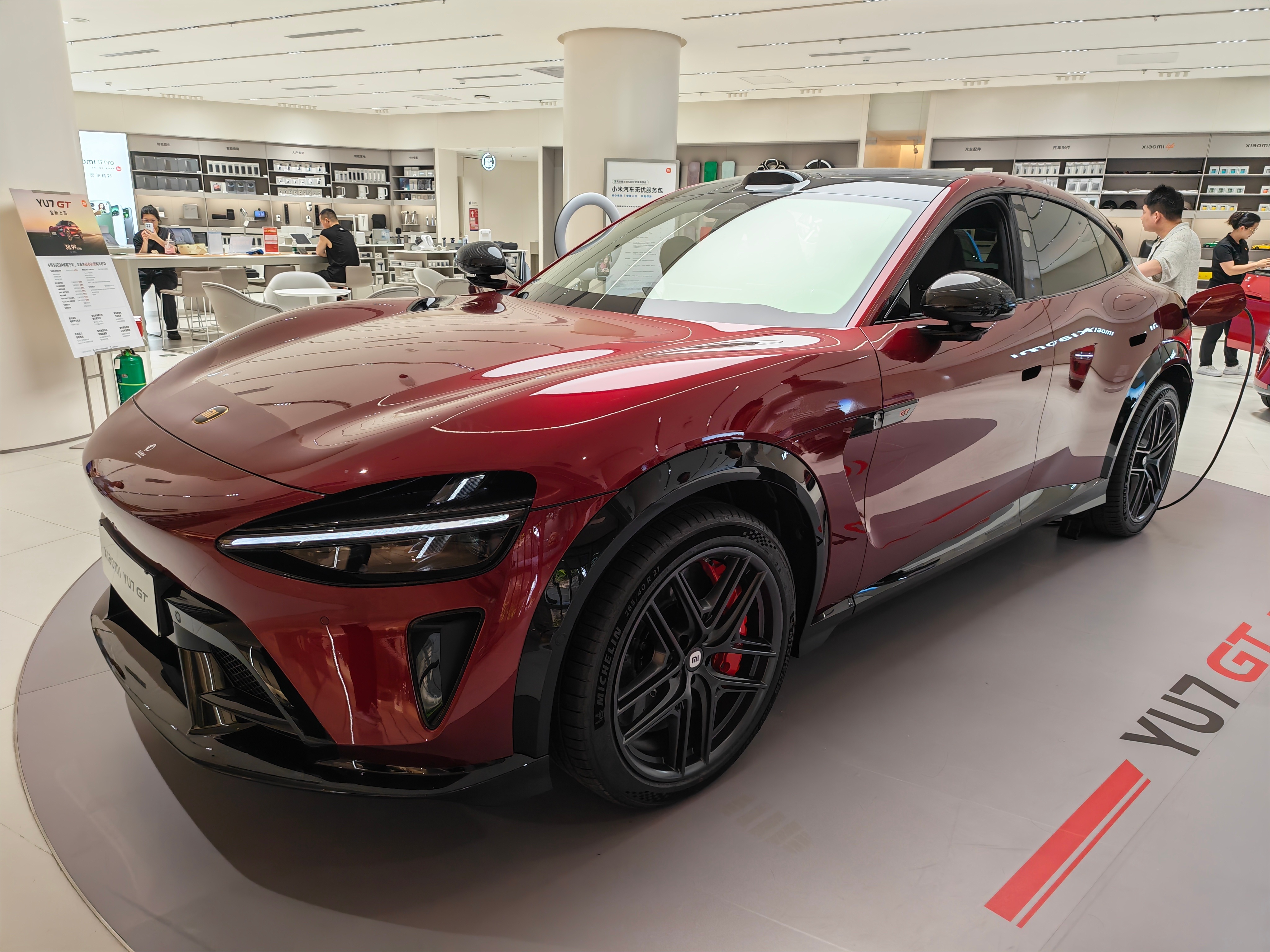 小米汽车5月交付量再次突破30000台，连续两个月稳站“三万+”台阶，销量稳步增