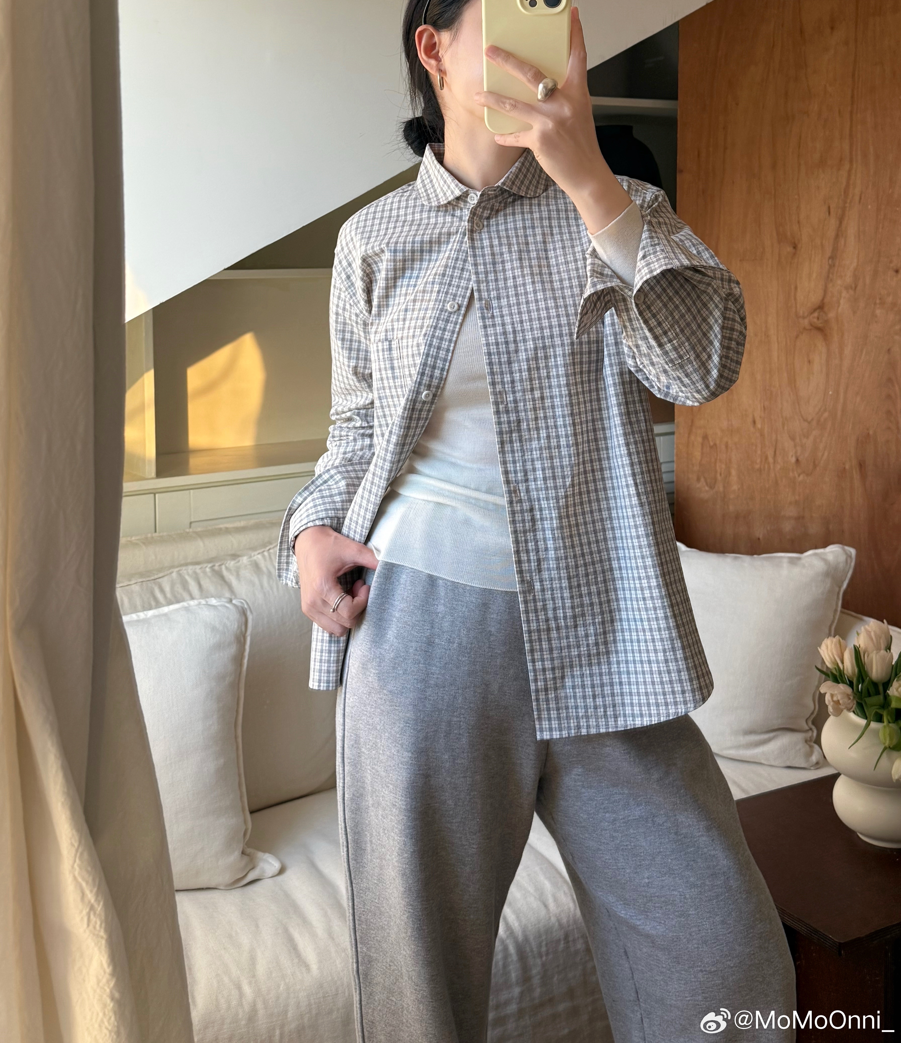 一字领羊毛打底穿搭Look📷有姐妹问我喜欢哪个版，个人更喜欢一字领因为穿的季节