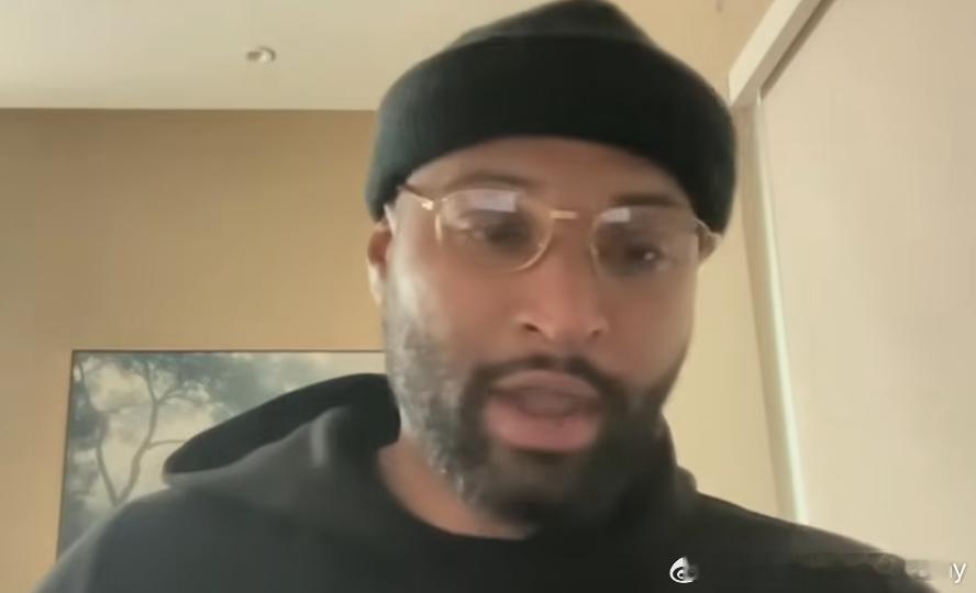 考辛斯：我对泰伦·卢很失望，对他处理这事的方式。这开始变成一种模式了。我看到他对