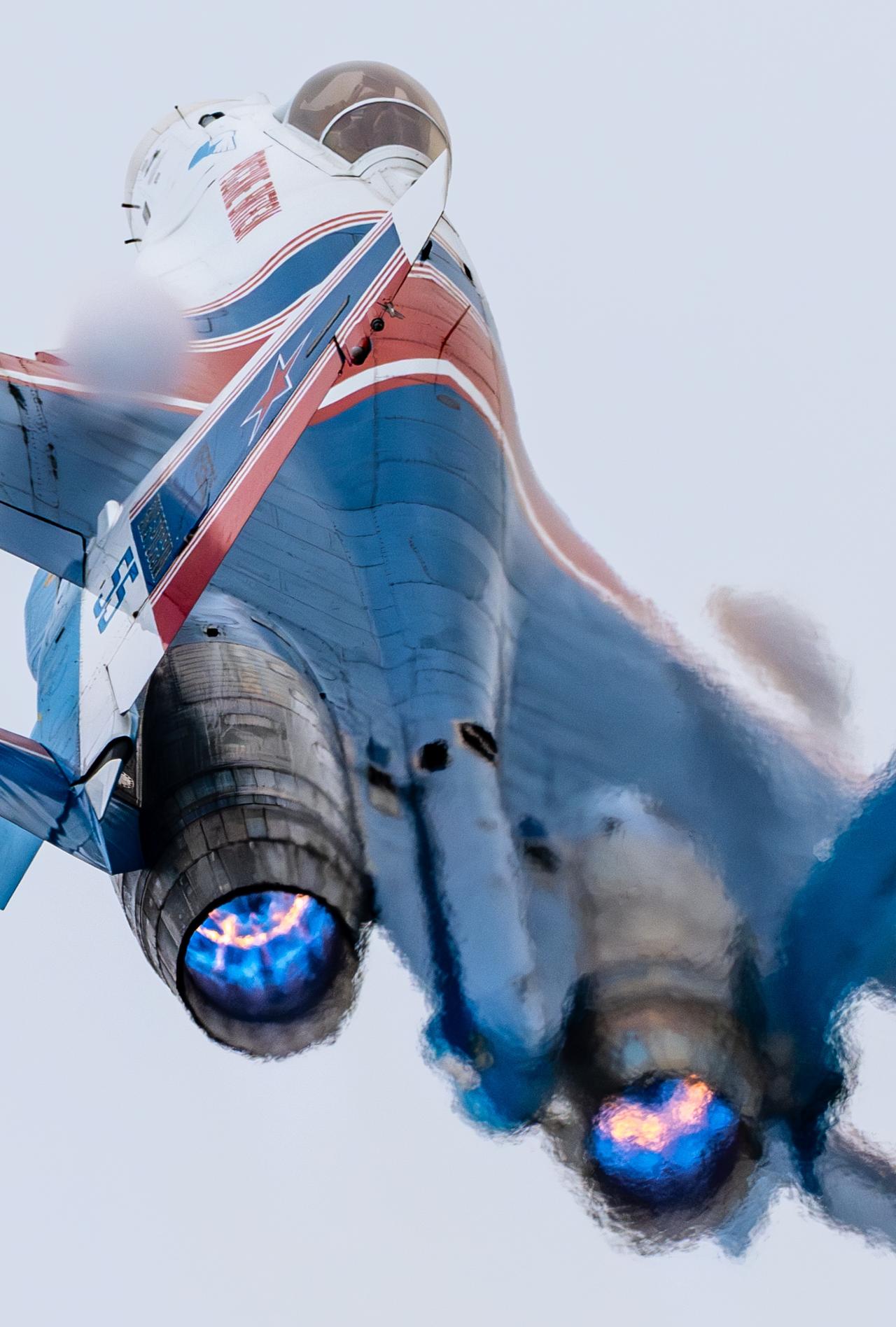 勇士队表演精选
摄影：@防空长颈鹿