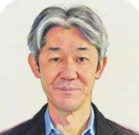 日本教授富坂聪一眼就看透了中国的管制措施，他表示中国不是在“报复”，而是在精准“