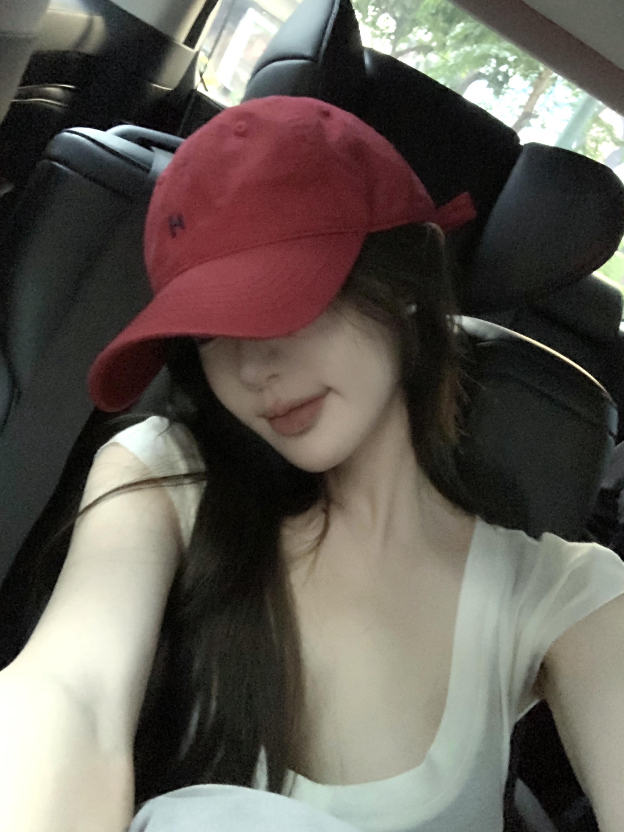 你从来没问过我今天发生了什么 没好奇过我为什么突然沉默