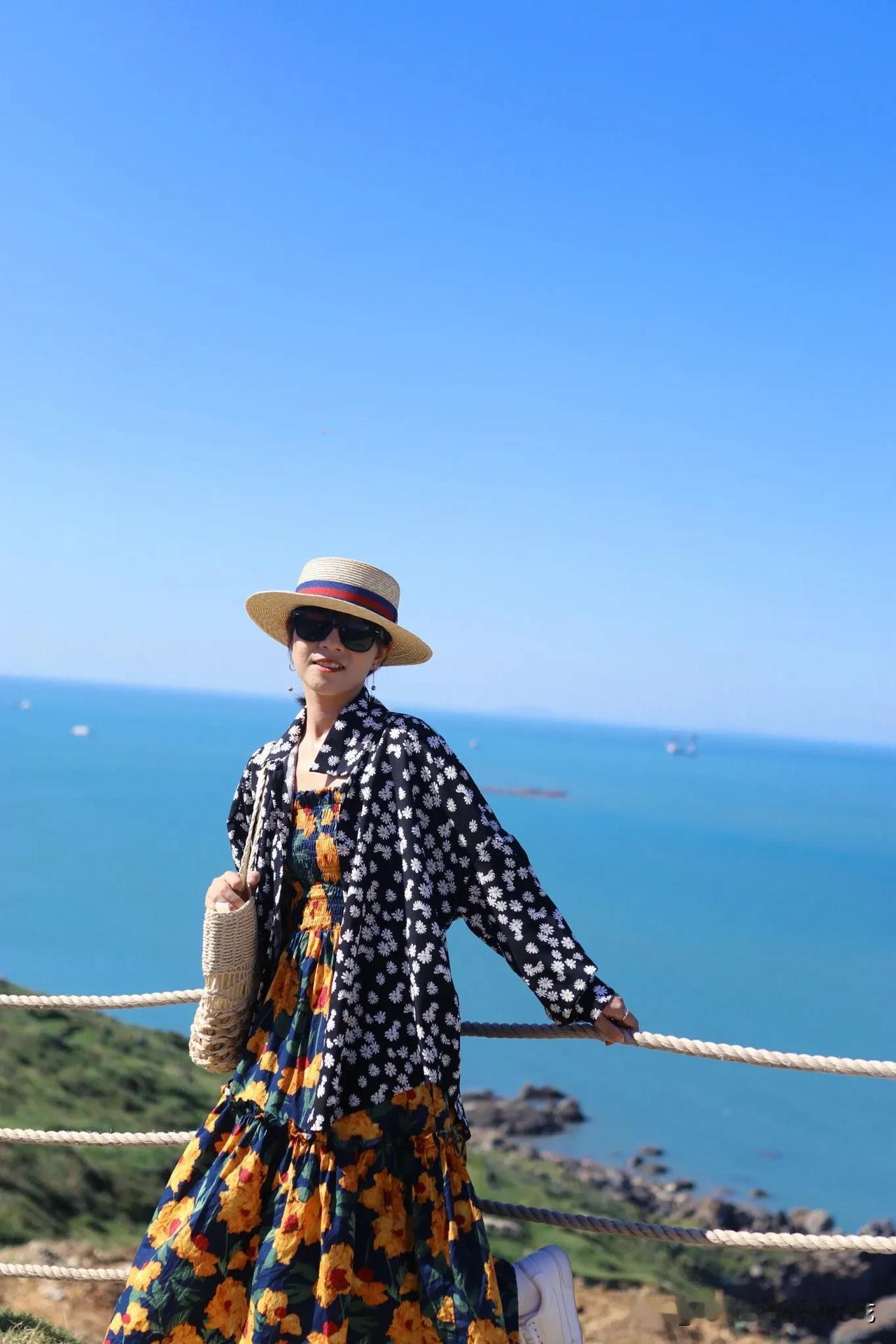 平潭晒是真的晒啊[泪奔][泪奔][泪奔]
还好这次防晒有做到位
没晒秃噜皮
#平