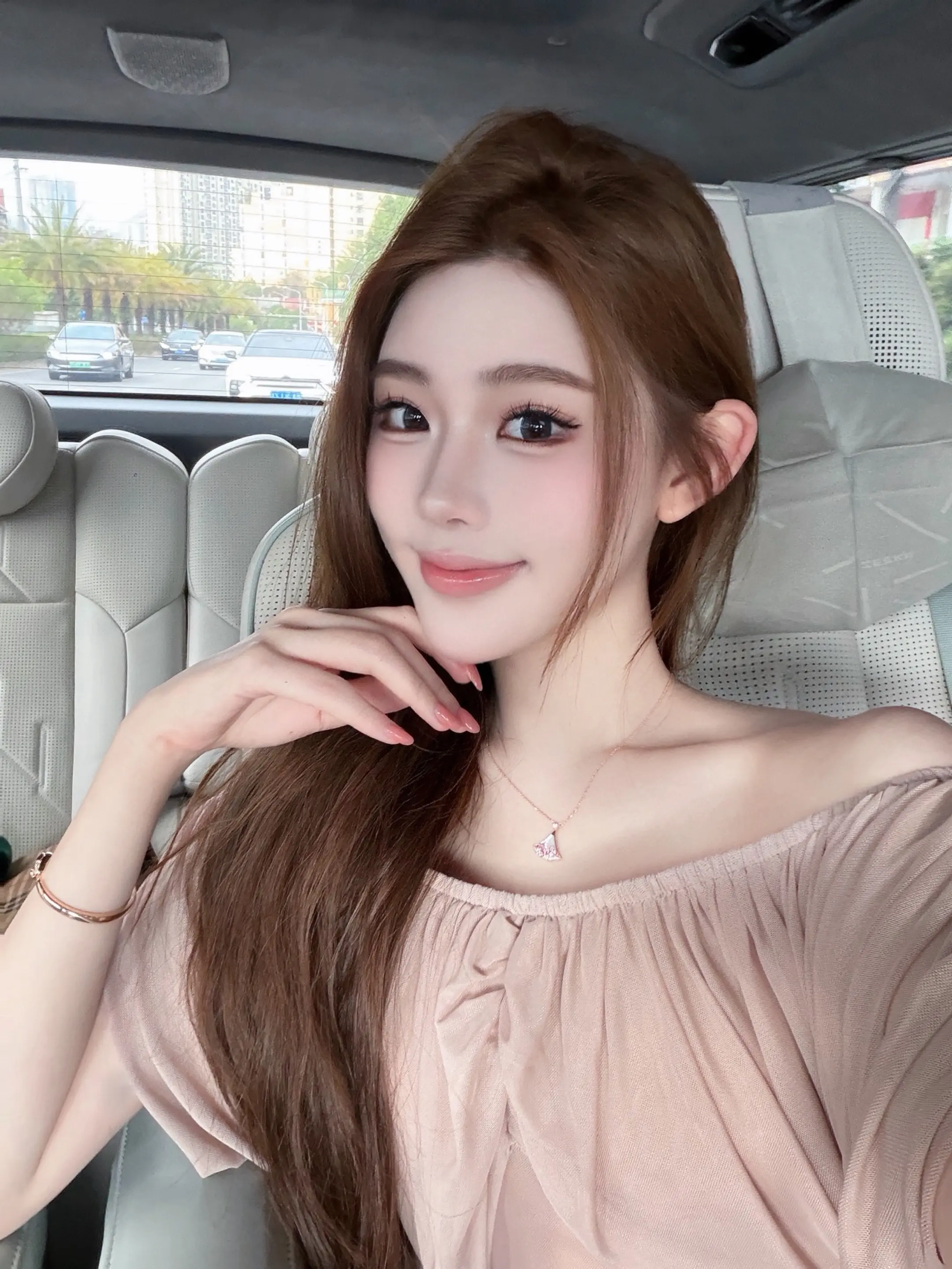 先活成一个具体的人，再去思考宏大的人生。