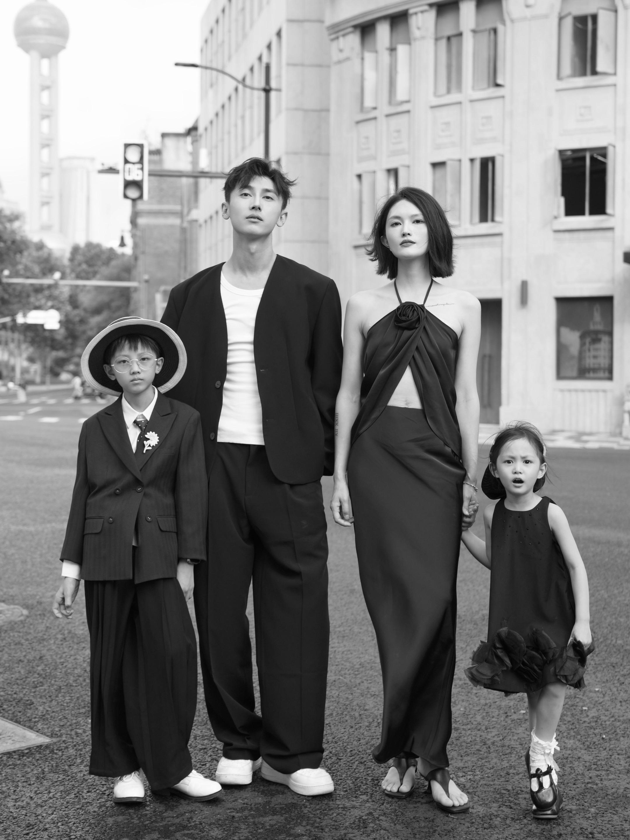 这世界有那么多人，多幸运能成为一家四口。