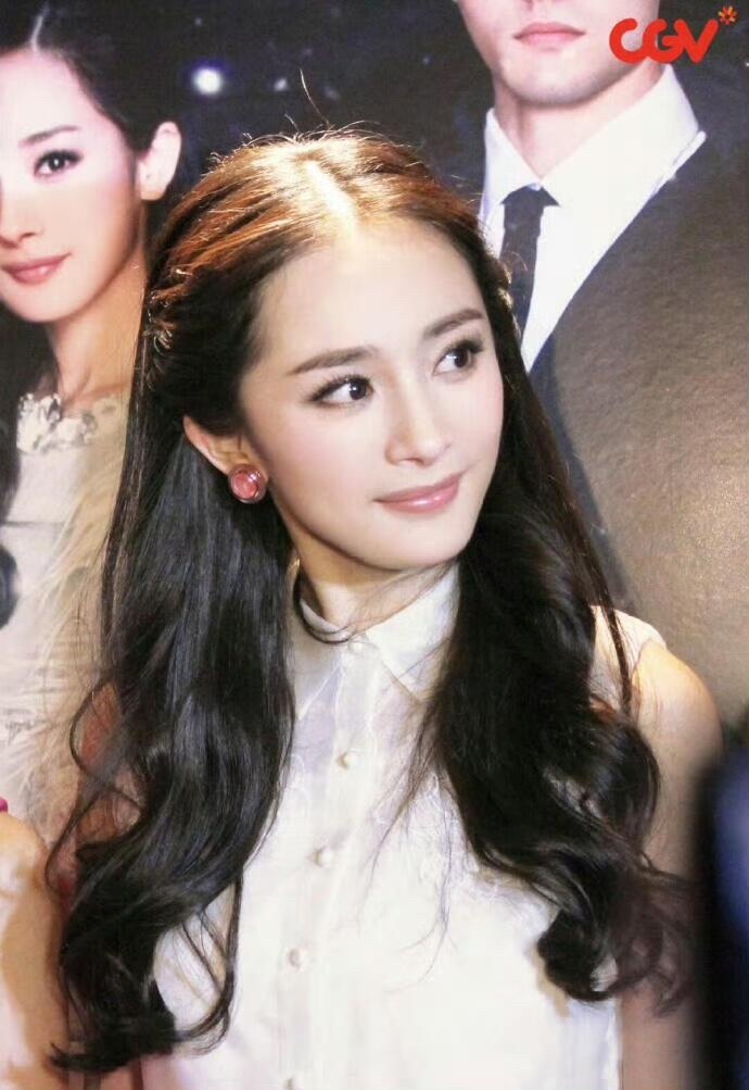 洋娃娃美幂 