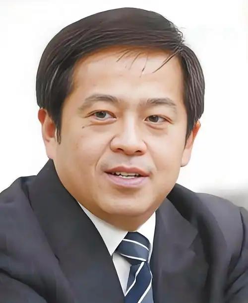 2005年，中国最大的机械制造商徐工集团，即将以3.75亿美元的价格，把85％的