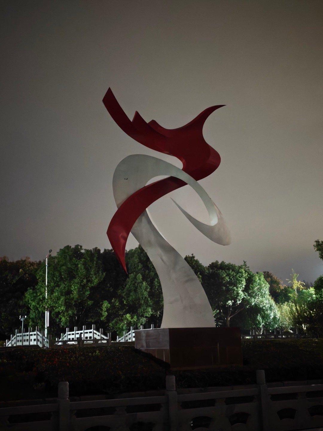 iPhone18或无缘2亿像素摄像头说句公道话，没必要嘲笑iPhone18不用2