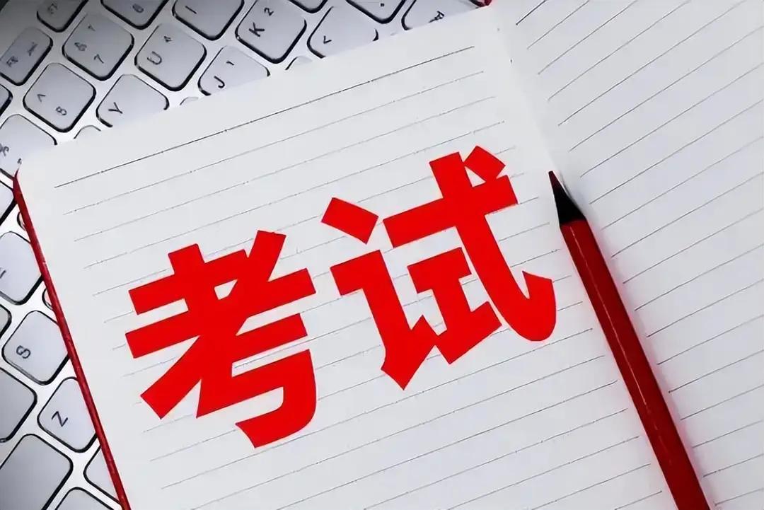 真奇怪，四川一大学生投诉学校：要给家长发成绩，我就离家出走。
够悲哀吗？难道我们