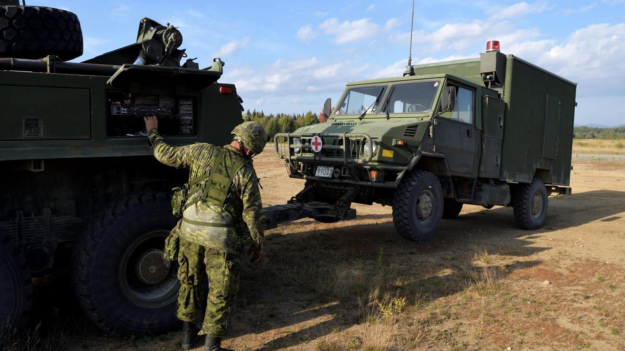泽连斯基这几天大力宣扬乌军在扎波罗热部分区域反攻取得了大胜。这种宣传夺回乌东四州