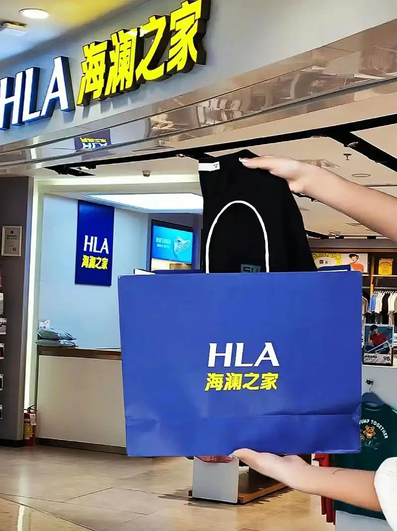 流量明星只能骗骗小姑娘，想骗客户太难了吧！？再说了，我以前也买，突然涨价一大截，