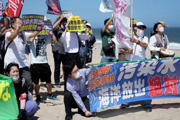 民众抗议福岛核污水排海

2023年8月25日, 09:52

当地时间8月24