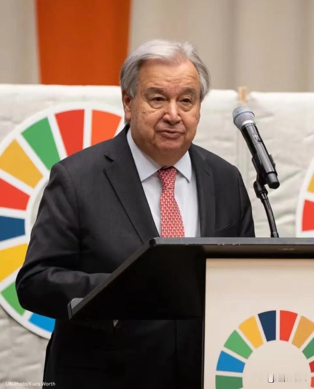 这下算是彻底看明白了，安理会的投票有时候就像个走过场的戏台。
 
3月12号联合