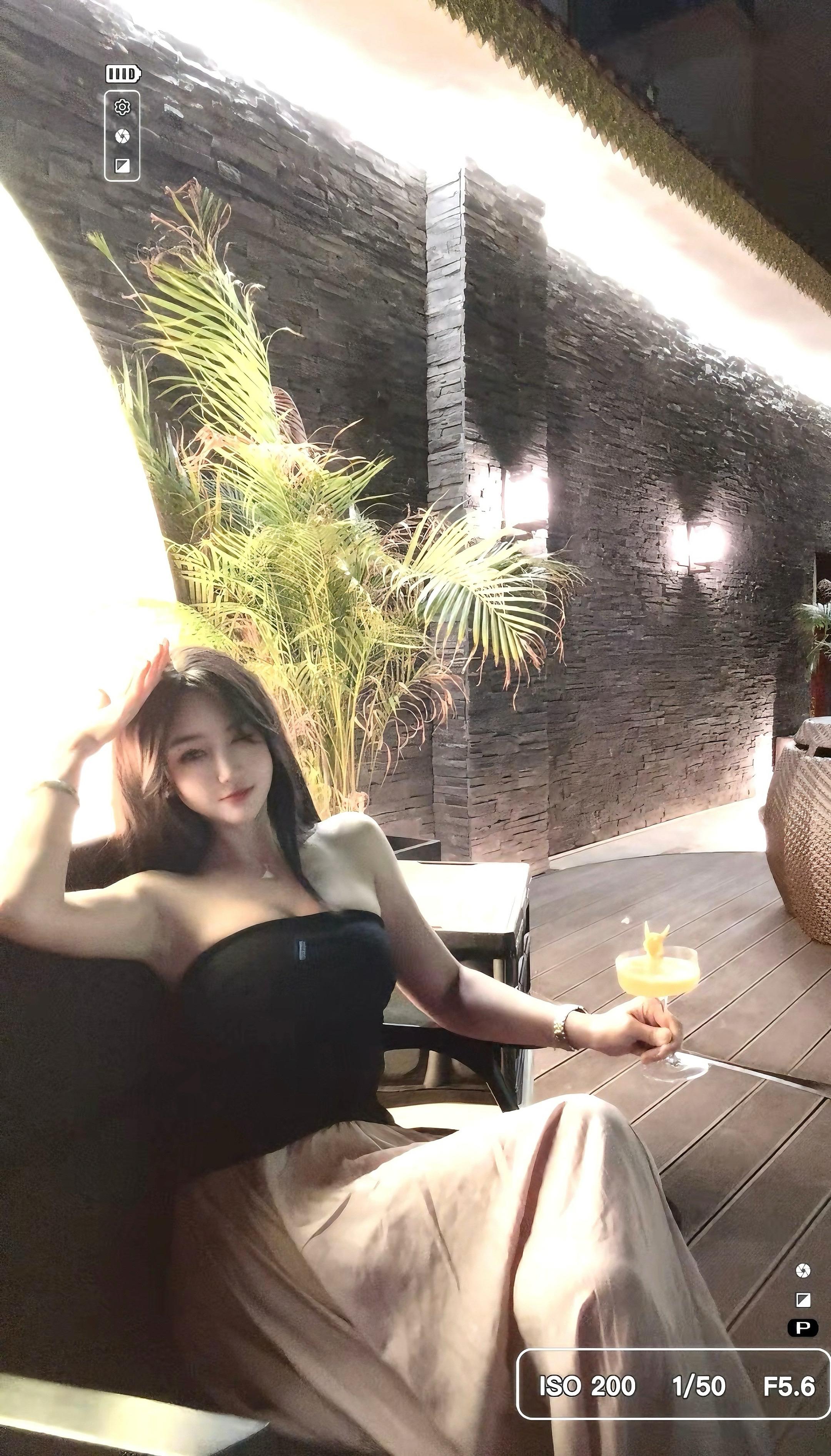 我古怪的性格  倔强的脾气  竟然也能成为你爱我的优点之一