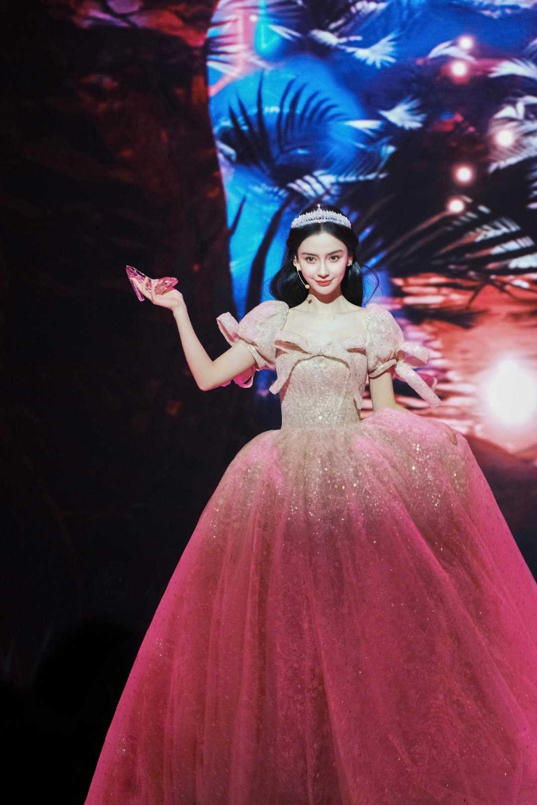 angelababy angelababy 在银河交汇之间，淹没原点，是非你突然