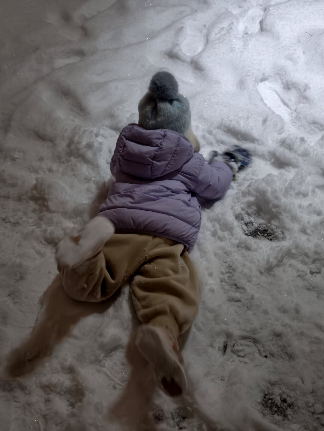 好多年都没见过这么大的雪了带着孩子们清脆的欢笑声瑞雪兆丰年 