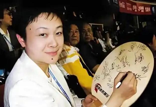 跟我想的一样，张本一家这么一闹，日本不会认可他们，更回不了中国！日本集体站队早田