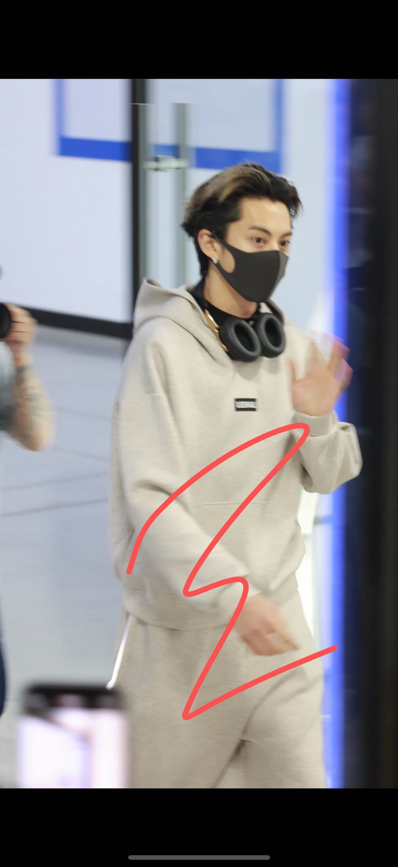 我哥哥出现啦！！！！！ 
