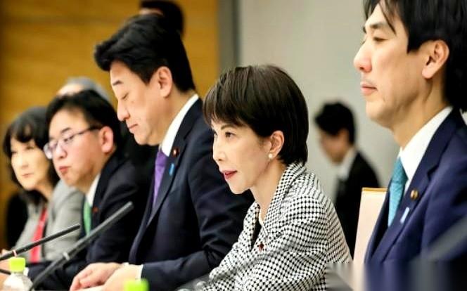 日本想找朝鲜，坐下来谈谈。
朝鲜的回应，直接从广播里喊了出来。一句话把门堵死，顺