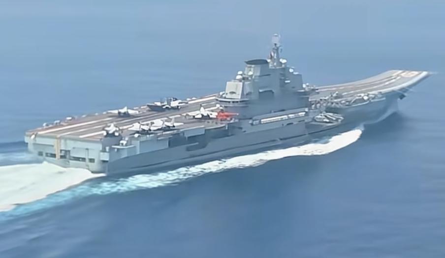 日本当前对中国的敌意与狠劲已根本掩饰不住了。
近日，在西太平洋远洋训练的我辽宁号