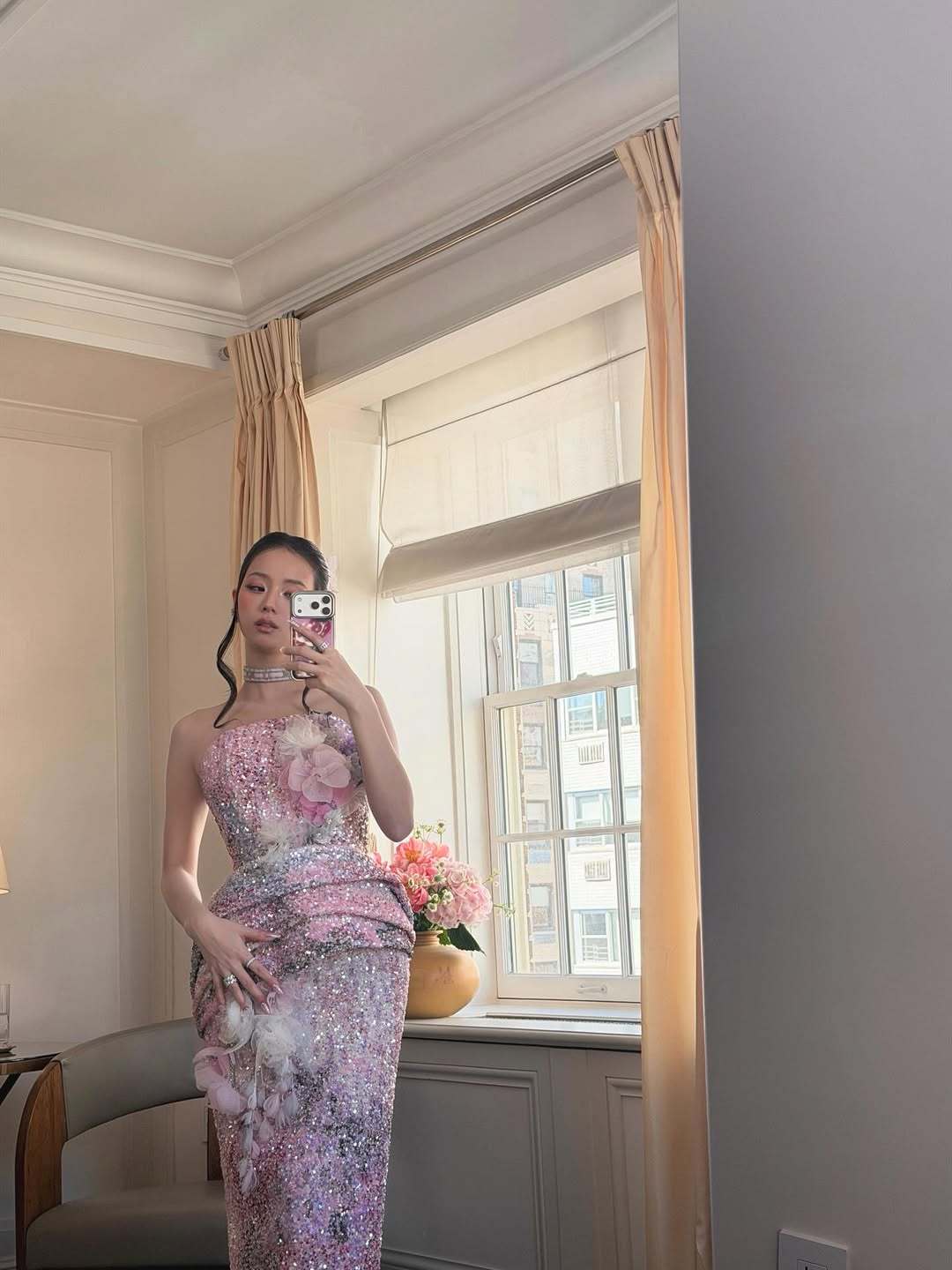 秀秀更新IG“我的首次 Met Gala！感谢 和 jonathan.ander