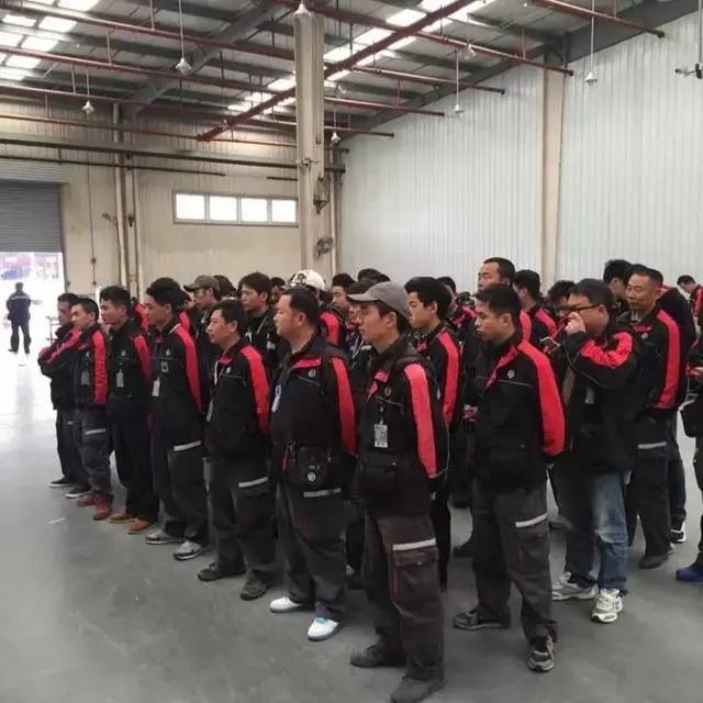 我们站长今天说，快中考高考了，大家一定要有爱心，尽自己的社会责任，尽量帮扶急难险