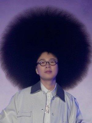 杜海涛晒图回应发量稀疏 杜海涛 我有很多头发 杜海涛和网友比网速！刚被吐槽发量稀