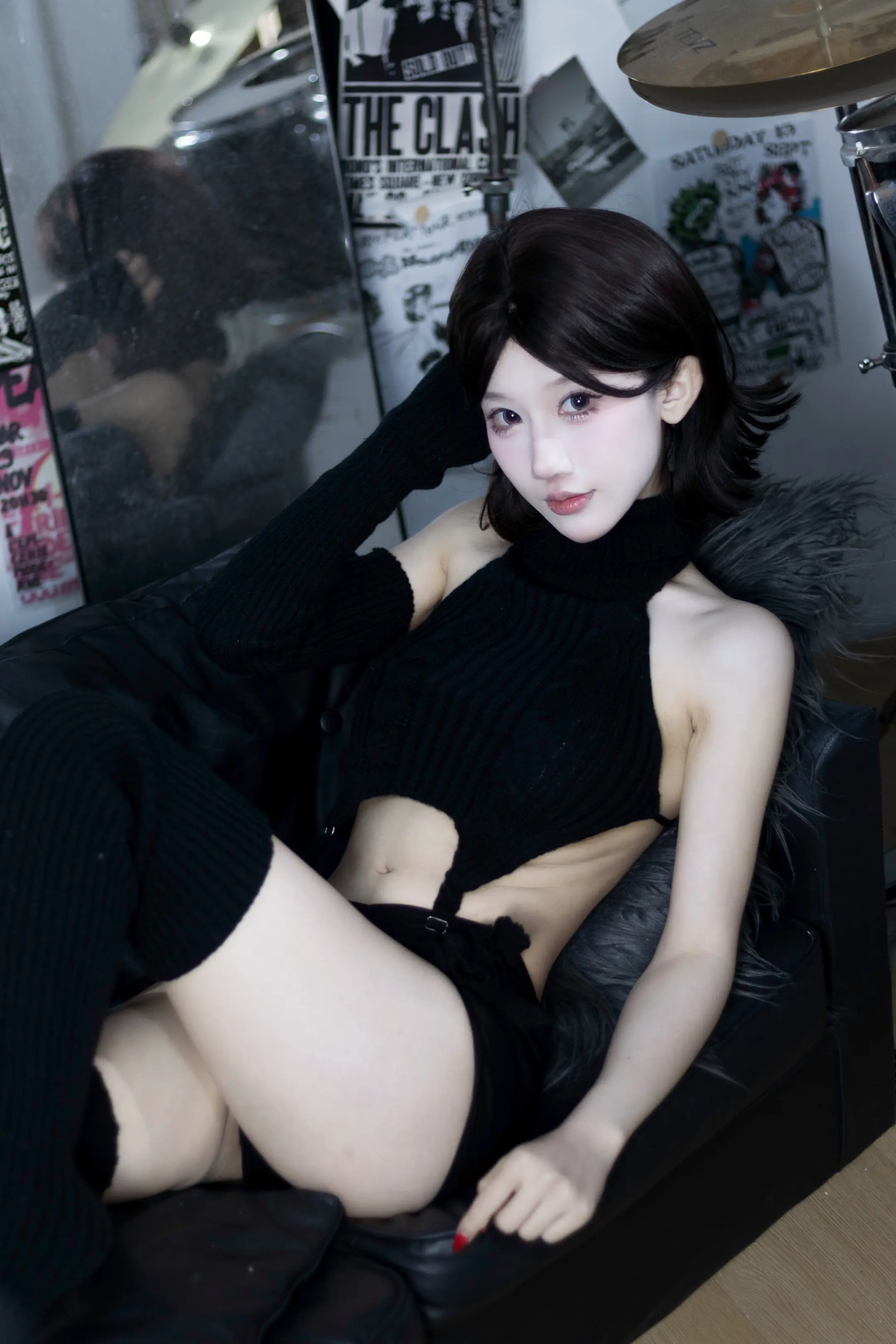 黑色系御姐穿搭