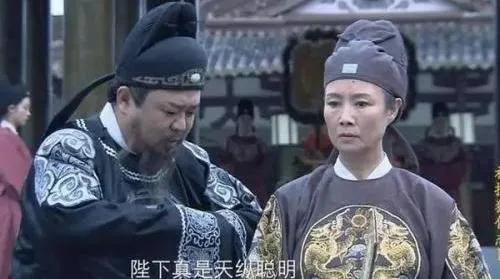 700年，76岁武则天来看望临死前的狄仁杰。想不到，濒临死亡的狄仁杰却提出一个“