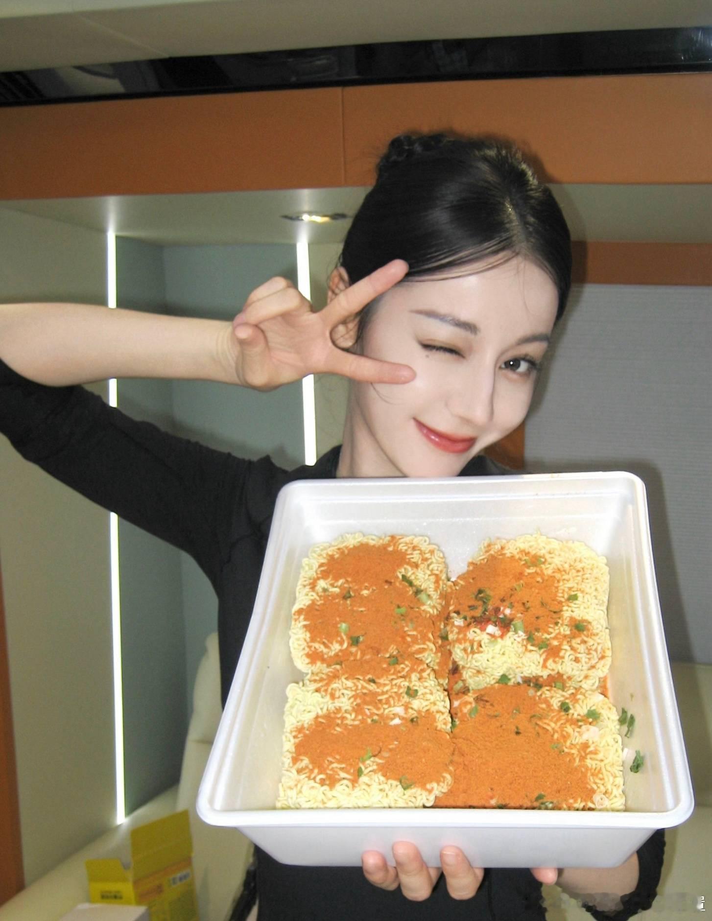 这个是不是就是前段时间很火的无油泡面啊