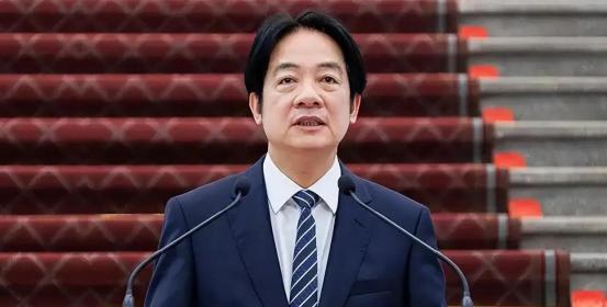 赖清德尴尬了。
赖清德用中文和日文向日本送上慰问，并强调台湾已做好准备，随时可以
