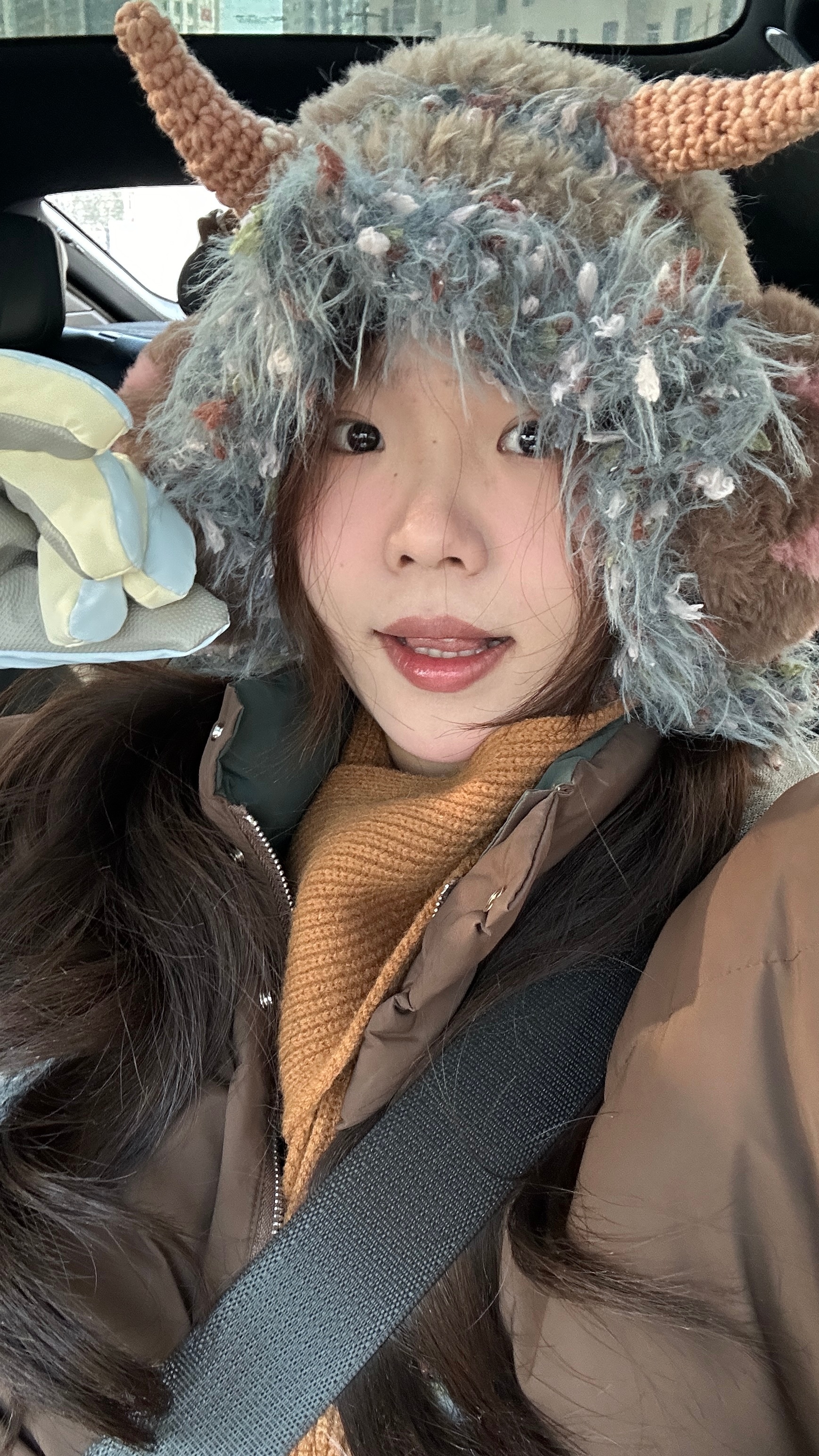 嗨嗨大家早哇～最近冷空气又返场了，小派每天出门都把自己包的和粽子一样