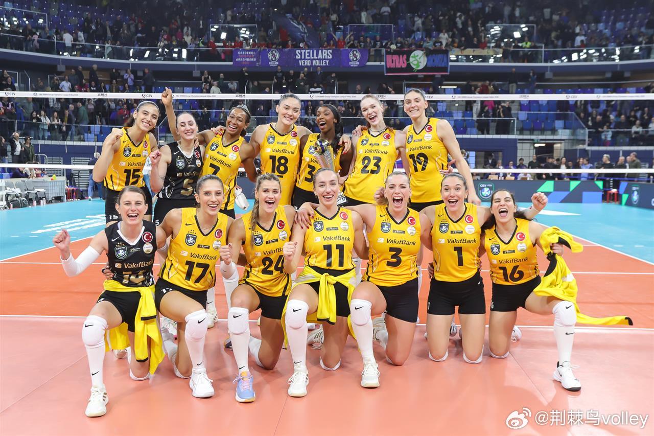 努努连续打丢关键分，送瓦基弗银行上云端。哈哈哈，瓦基弗银行成功晋级。努努把自己和