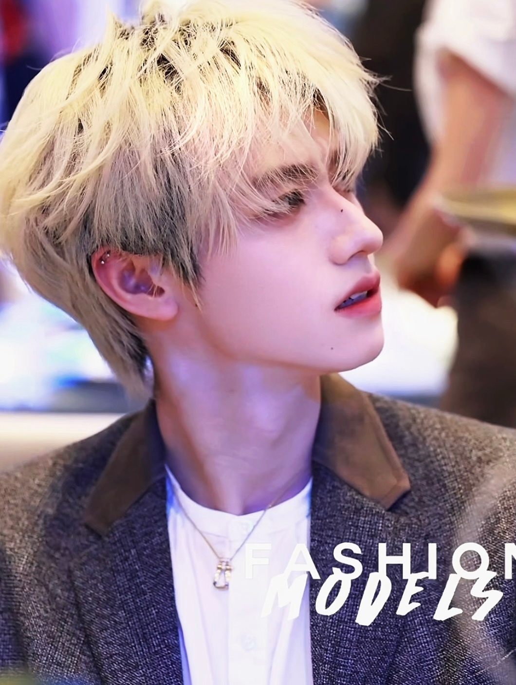 【朱志鑫】真人bjd 朱志鑫金发朱志鑫ELLE造型 ​​​